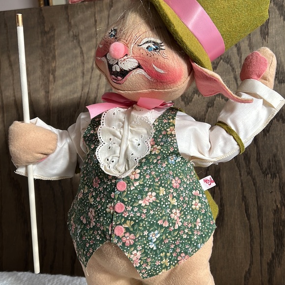 Annalee 18” Vintage Easter Parade Boy Bunny doll - Picture 4 of 16